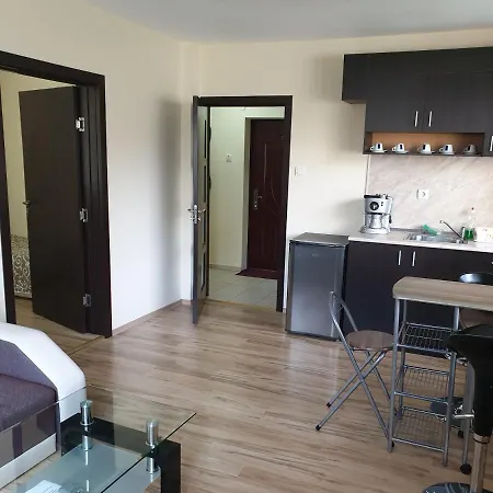 Apartment Tryavna Apartament Triawna