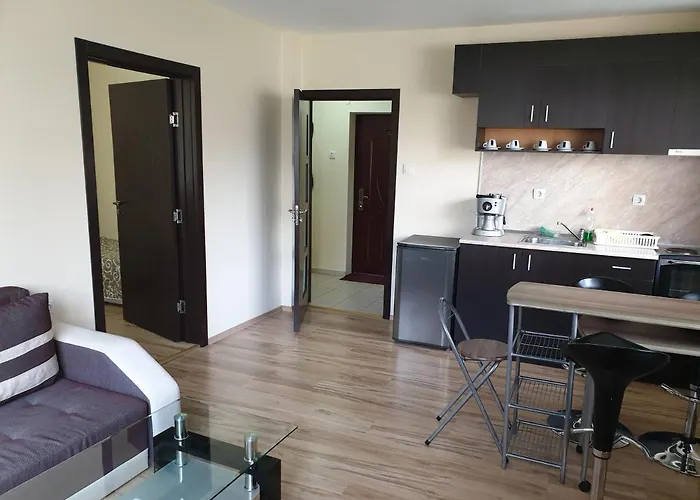 Apartment Tryavna アパート トリャブナ